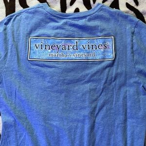 Men’s Medium Vineyard Vines T-Shirt